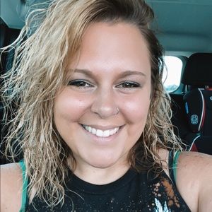 Meet your Posher, Tyra